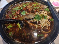 香辣牛肉米线-苗乡米线(建军路店)