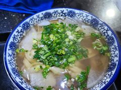 -陇上全荟兰州传统牛肉面(延吉路店)