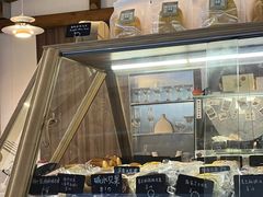 面包甜点陈列柜-屋裡·Union Bakery(龙江路店)