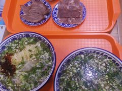 牛肉面-伊穆祥牛肉面总店·清真