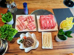 -食鲜捞火锅(长影阳光景都店)