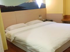 -文星酒店(广州北京路步行街海珠广场地铁站店)