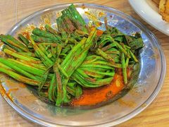 烤韭菜-江城燕子大排档(江汉路步行街店)