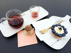 -UNI UNI(环亚凯瑟琳店)