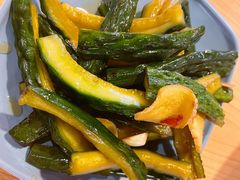 酸辣瓜条-肠王卤煮(西单食宝街店)