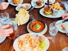 -Chili's Cafe&Bar奇利斯(滨江店)