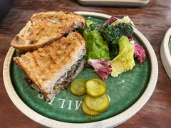 超级牛肉帕尼尼-O'mills Sourdough Bakery&Bistro(永嘉路店)