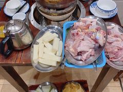 -威邵鸡煲(西华路总店)