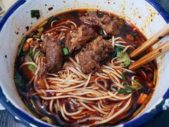 坨坨牛肉面-山城盅盅面