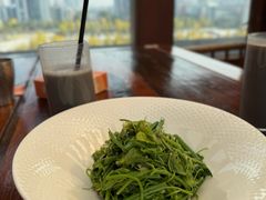 炝拌丝瓜尖-时光乌托邦空中花园·川味·礼宴(星汇两江店)