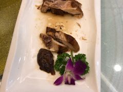 -老季市·三代非遗传承·地标美食老汁鸡(工农路店)