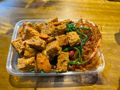 凉菜拼盘-聚合鑫东北熏酱熟食麻辣面(长阳店)