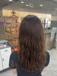 -镁连社·美联社