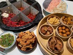 -卤校长老火锅(杨家坪直营店)
