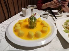 -湖庭壹品鸭王·传统北京烤鸭·别墅私房菜·庭院宵夜(江宁店)