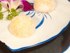 -忘忧草融合私房菜(红鼎国际店)