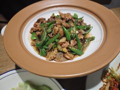 -聚鑫朋酸菜肥肠(文艺路口店)