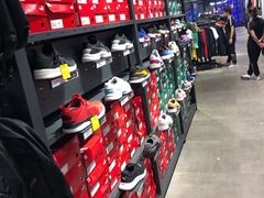 -PUMA品牌自营折扣店(百联奥特莱斯店)