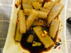 -小厨子私房菜·云南美食店