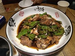 擂辣椒手抓骨-彭厨(平江店)