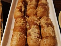 -爆炸头阿姨小四川正宗川味小吃(无任何分店)