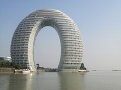 -湖州太湖旅游度假区-月亮广场