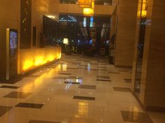 -上海龙之梦万丽酒店