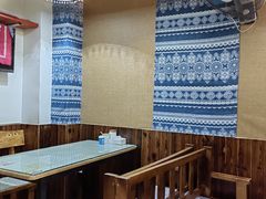 -蜗牛小馆醉乡民谣云南菜(惠新西里店)