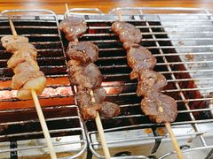 -哈尔滨小酒馆·鲜肉现穿自助烧烤(康新花园店)