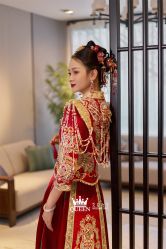 点击看大图 -艾拉·女王婚纱礼服馆