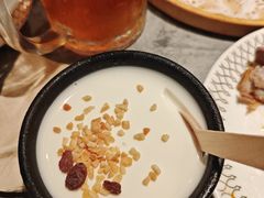 新疆奶皮子酸奶-耶里夏丽·丝路新疆菜·清真食品(徐汇南丹东路臻选店)