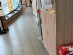 -麦当劳(虹梅路地铁站店)