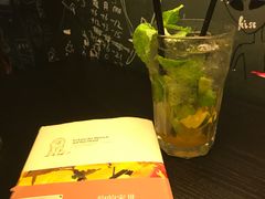 -等待戈多Waiting For Godot(交道口店)