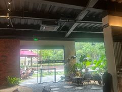 -J Create城市露营咖啡·简餐·宠物(上海动物园店)