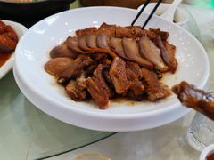 -巨元河鲜酒楼·清远特色菜名店(英德店)
