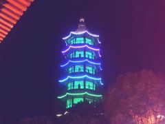 -绳金塔