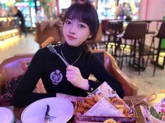 -Famous肥猫墨西哥音乐餐吧(五棵松华熙LIVE店)