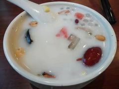 -海口骑楼小吃街