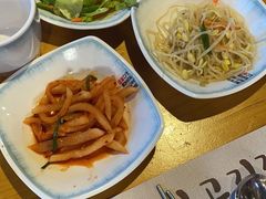 小菜-唯成•韩国炭火烤肉 유성고기