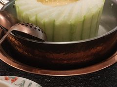 -得意咚瓜·顺德鱼生·冬瓜火锅(深圳首店)