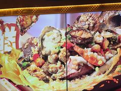 -鸣记脆皮烤鱼·海鲜烤鱼(三八广场店)