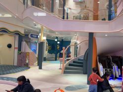 -奈尔宝家庭中心·亲子餐厅(苏州大悦城店)