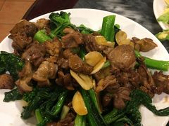 鸡杂炒菜心-紫金食坊(江南西路店)