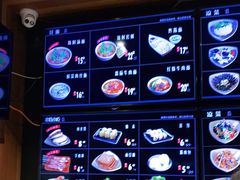 -亮亮面馆(经六路店)