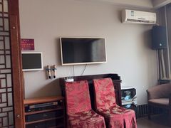 -老六杀猪菜(进乡街店)