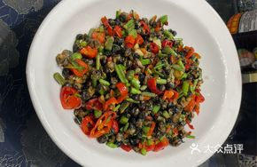 Stir-fried Snail Meat