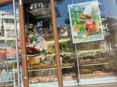 -85度C(生甜甜圈研究工坊·上海平凉店)