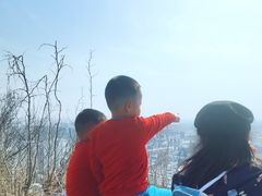 -红光山