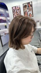 -Tloml salon