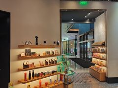 -星巴克臻选(湖滨道店)